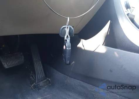 2015 Hyundai Elantra Se z USA, uszkodzony, nr VIN KMHDH4AE2FU320851